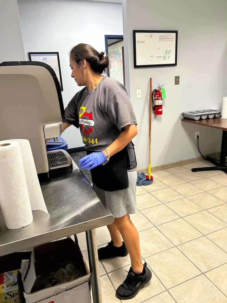 Move-in & move-out cleaning — Rivera Cleaning team at work